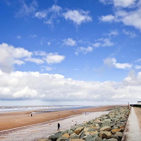 Golden Sands Holiday Park Kinmel Bay Bagian luar foto